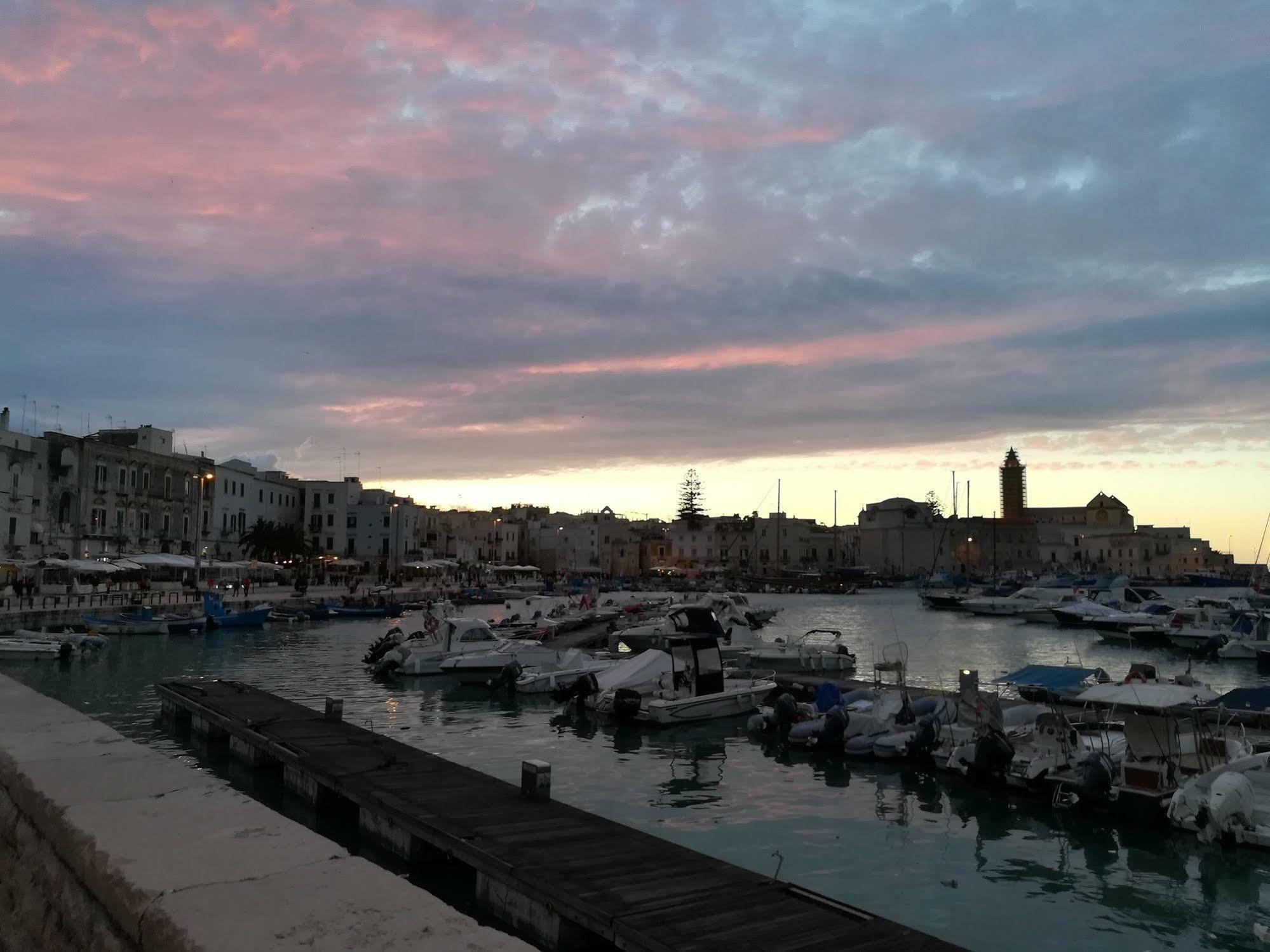 Terra Del Sole Bed & Breakfast Trani Exterior photo