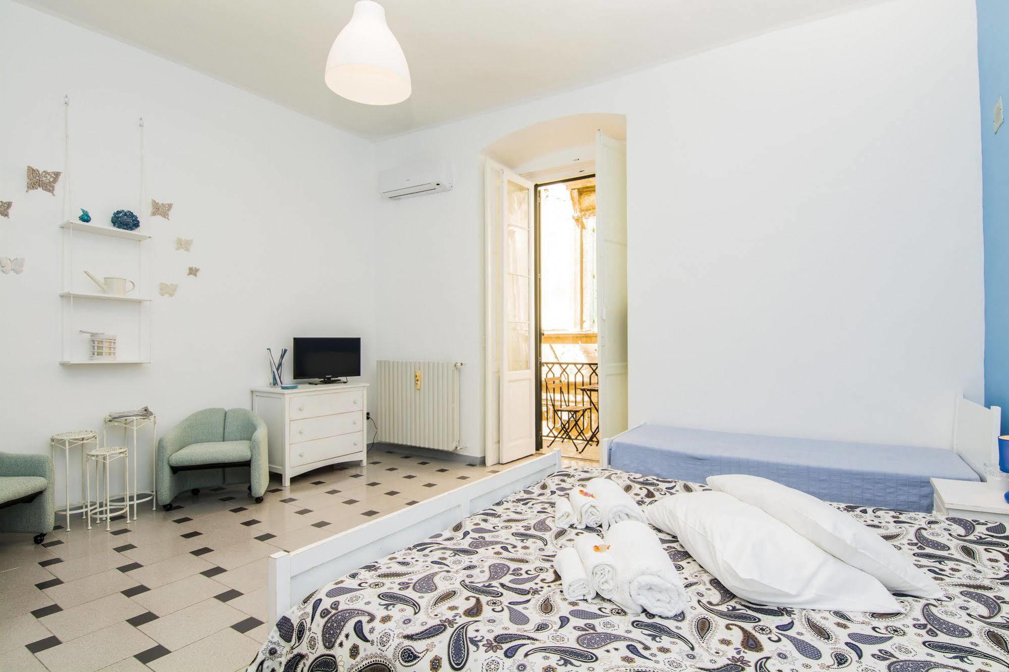 Terra Del Sole Bed & Breakfast Trani Room photo